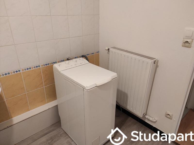 Chambre - 12 m² - 1 pièce