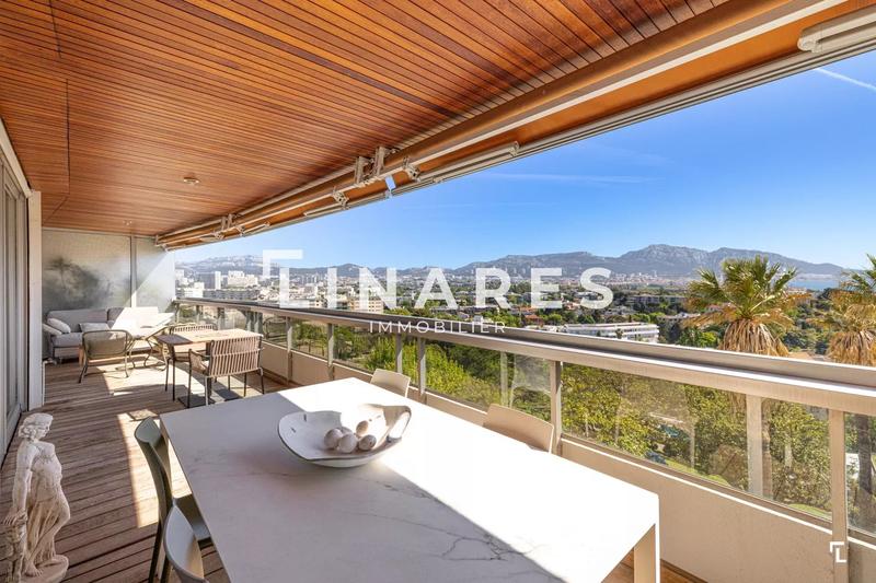 Appartement - 107 m² - 3 pièces