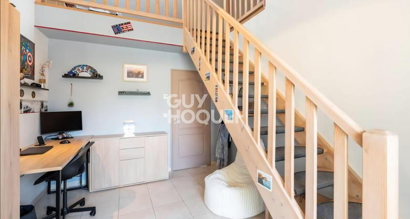 Maison - 187 m² - 5 pièces