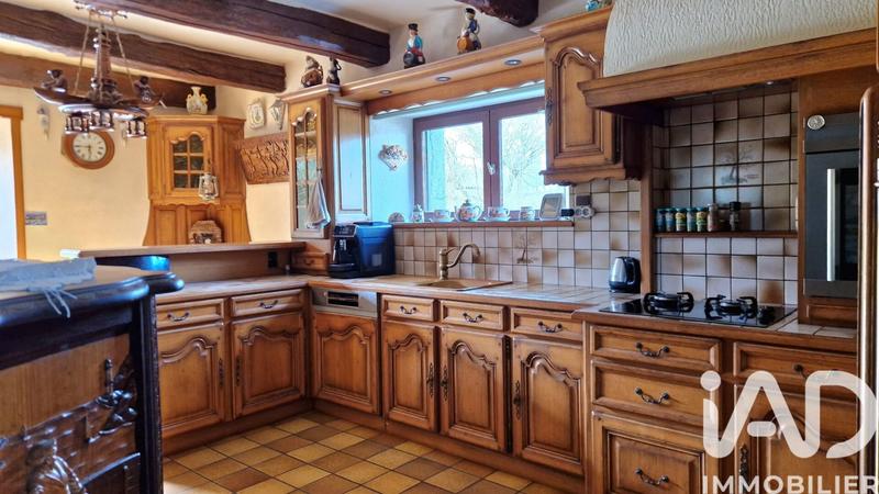 Maison - 198 m² - 6 pièces