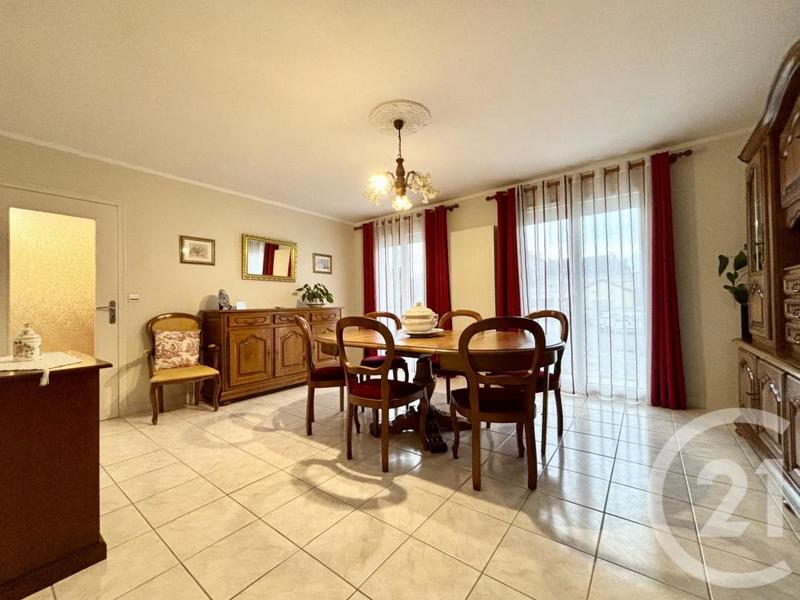 Maison - 139 m² - 6 pièces