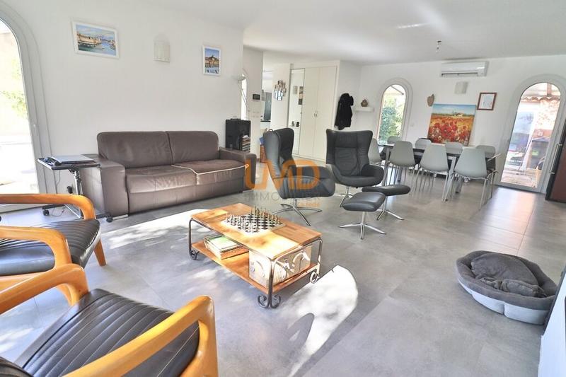 Villa - 142 m² - 5 pièces