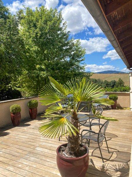 Maison - 200 m² - 6 pièces