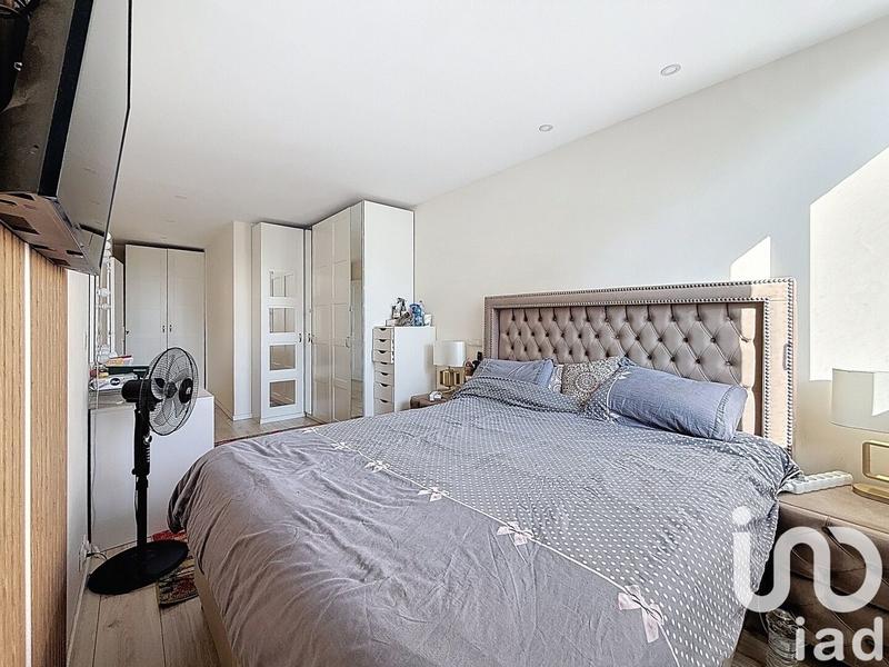 Appartement - 98 m² - 5 pièces