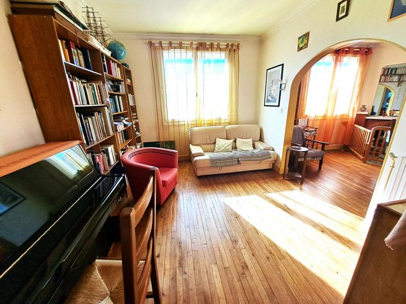 Maison - 127 m² - 6 pièces