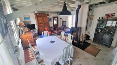 Maison - 225 m² - 5 pièces