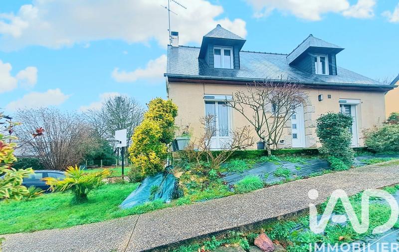 Maison - 104 m² - 5 pièces