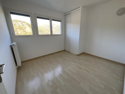 Appartement - 70 m² - 4 pièces