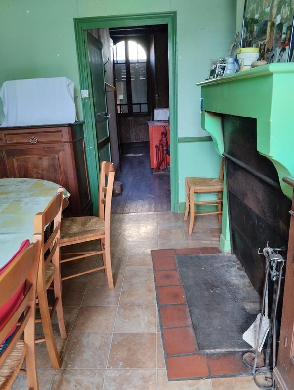 Maison ancienne - 308 m² - 13 pièces