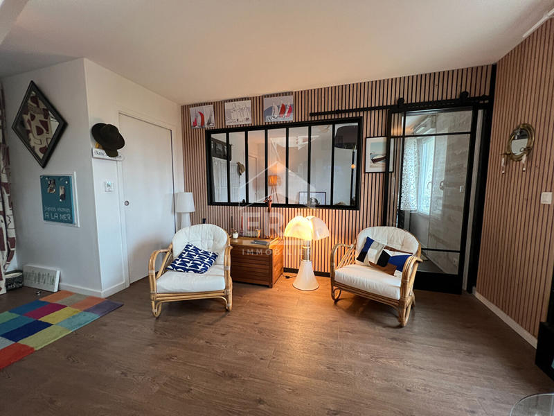 Appartement - 82 m² - 3 pièces