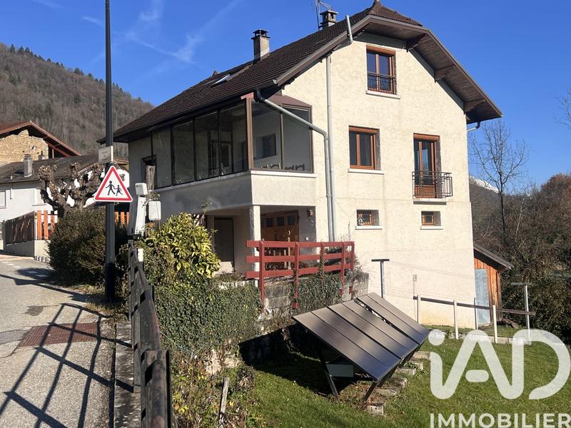 Maison - 131 m² - 5 pièces