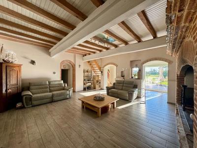 Corps de ferme - 293 m² - 12 pièces