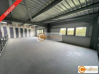 Local d'activité / Entrepôt - 511 m²