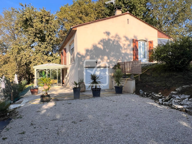 Maison - 146 m² - 7 pièces