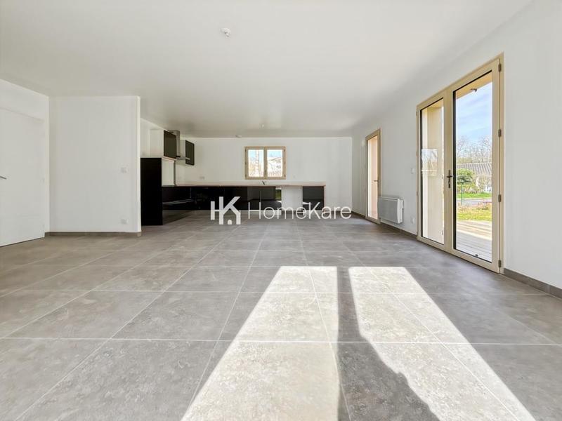 Maison - 85 m² - 4 pièces