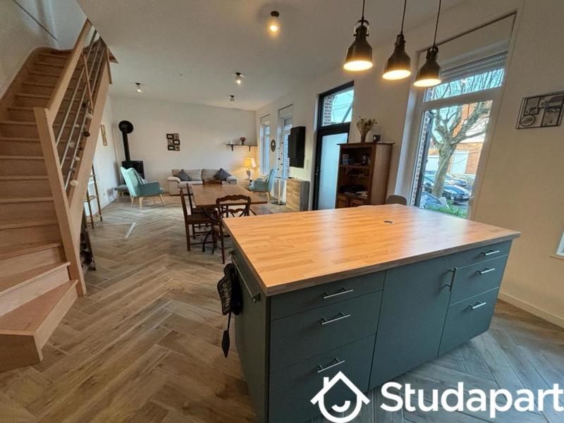 Chambre - 15 m² - 1 pièce