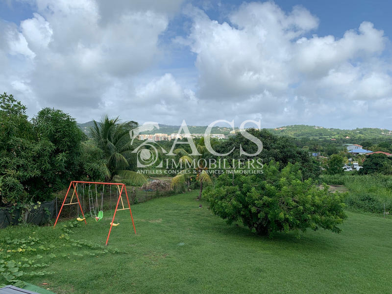 Appartement - 97 m² - 4 pièces