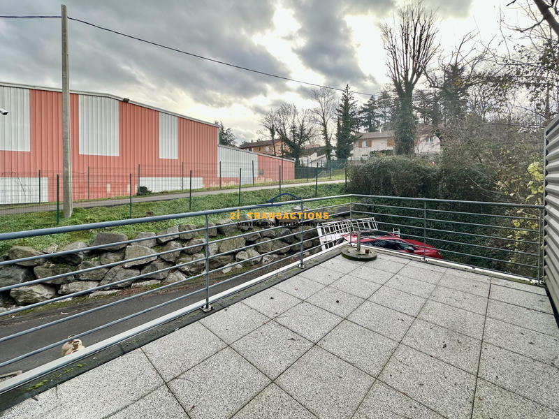 Local d'activités - 267 m²