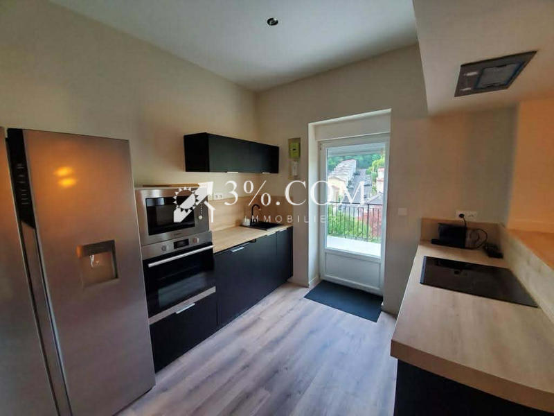 Maison - 110 m² - 6 pièces