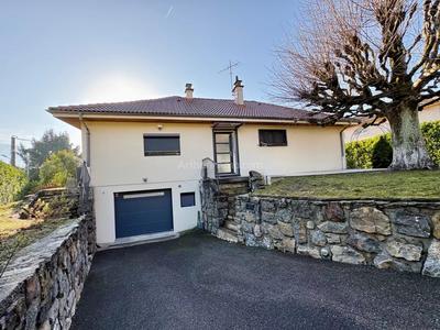 Maison - 143 m² - 5 pièces