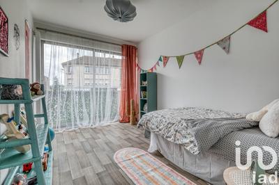 Appartement - 77 m² - 4 pièces