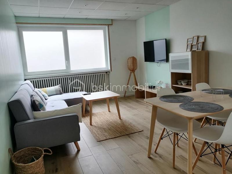 Appartement - 87 m² - 5 pièces