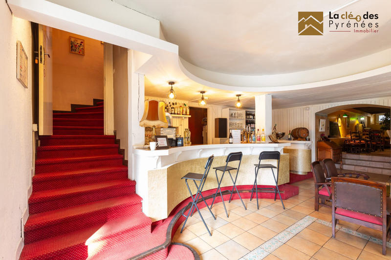 Fonds de commerce - 1 178 m²