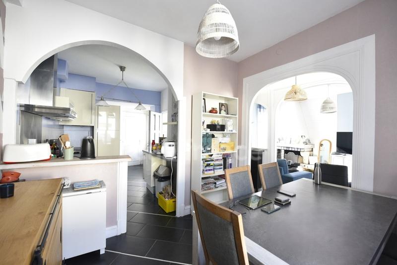 Maison - 90 m² - 4 pièces