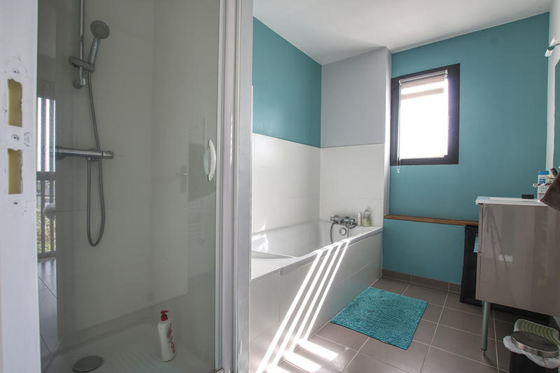 Maison - 136 m² - 6 pièces