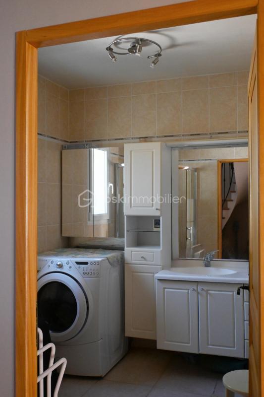 Maison - 210 m² - 7 pièces