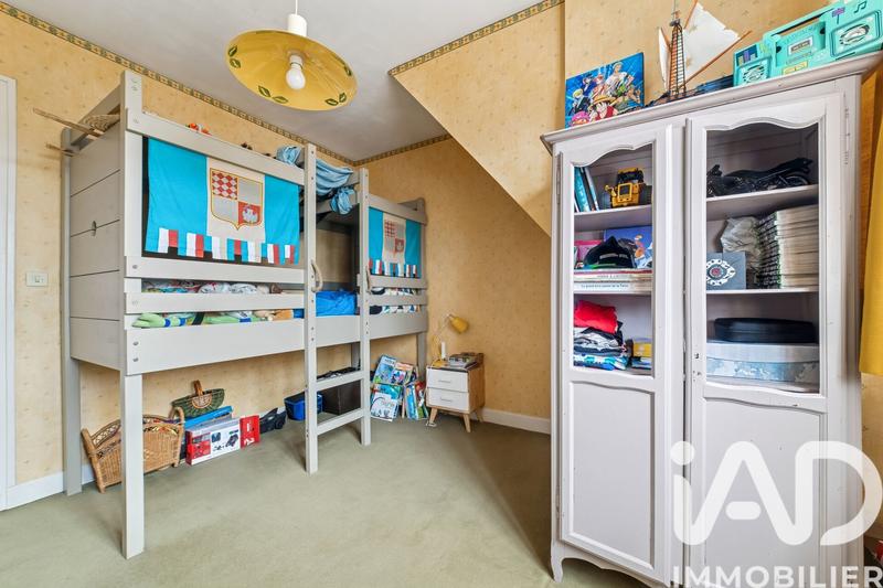 Maison - 195 m² - 8 pièces