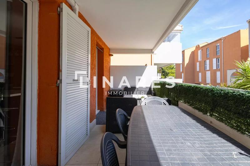 Appartement - 82 m² - 4 pièces