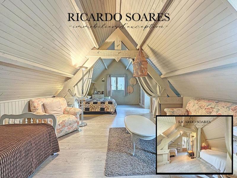 Villa - 306 m² - 10 pièces