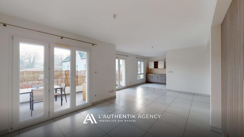 Appartement - 90 m² - 4 pièces