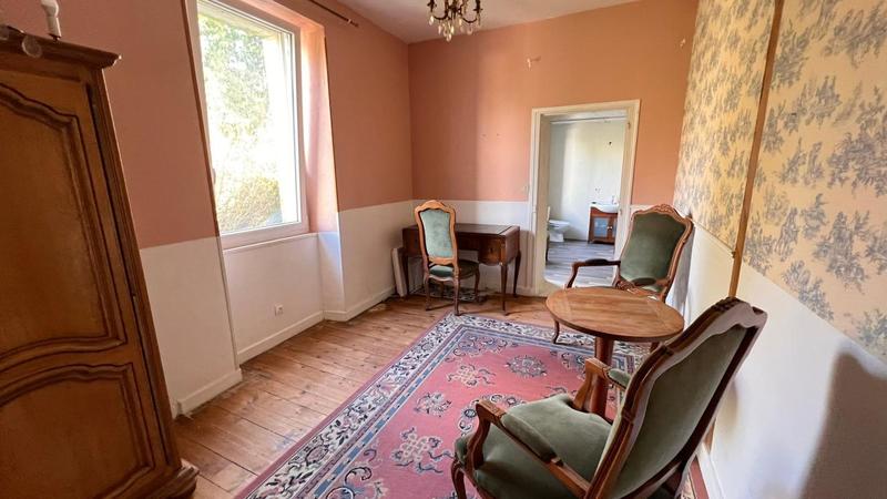 Maison - 207 m² - 8 pièces