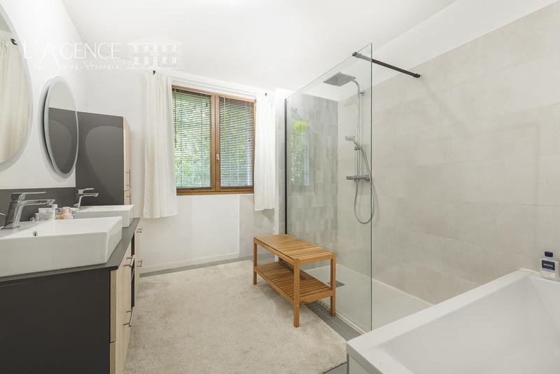 Maison - 154 m² - 7 pièces