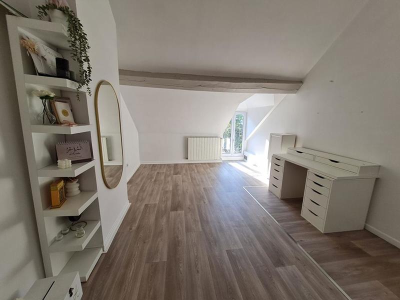 Maison - 151 m² - 6 pièces