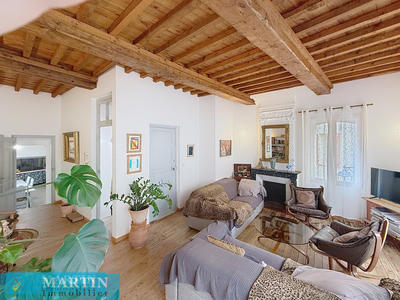 Maison de village - 191 m² - 8 pièces