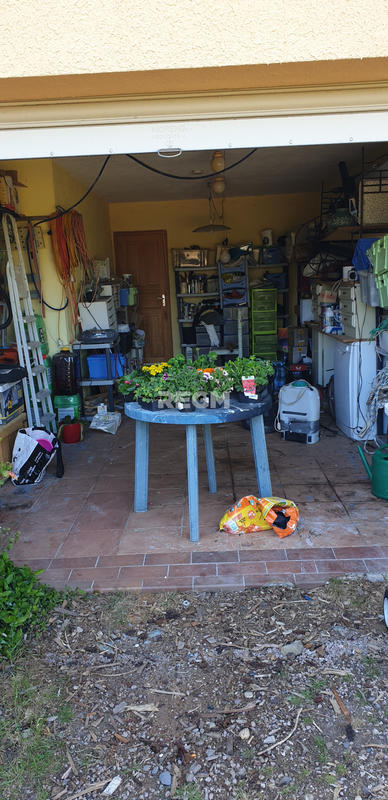 Maison - 400 m² - 8 pièces