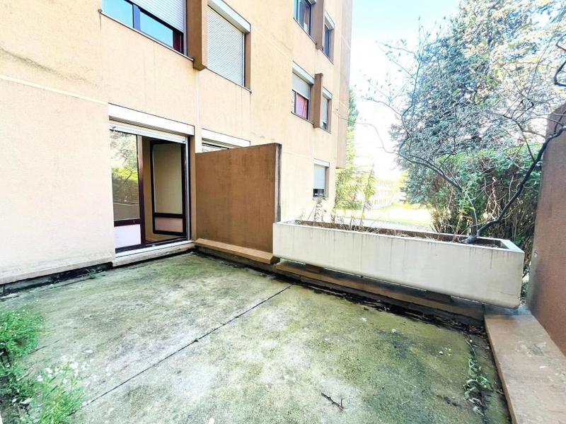 Appartement - 77 m² - 3 pièces