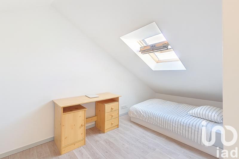 Maison - 93 m² - 5 pièces