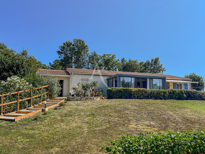 Maison - 115 m² - 5 pièces