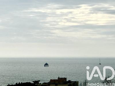 Appartement - 98 m² - 4 pièces