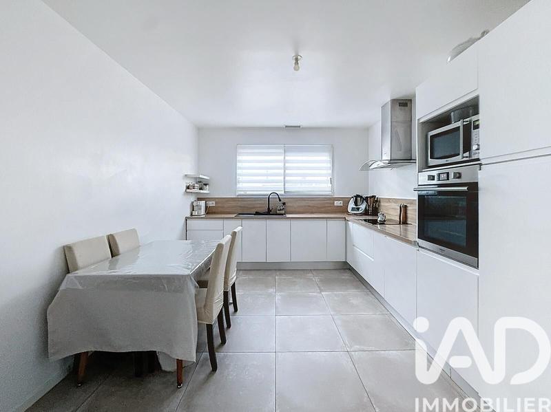 Maison - 118 m² - 5 pièces