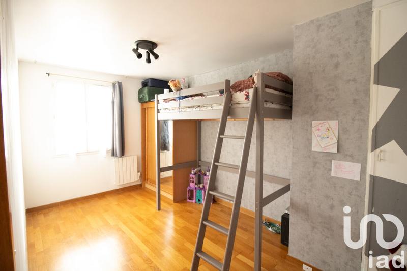 Maison - 102 m² - 4 pièces