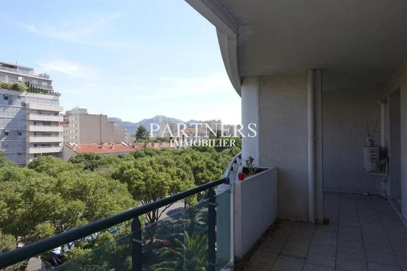 Appartement - 94 m² - 3 pièces