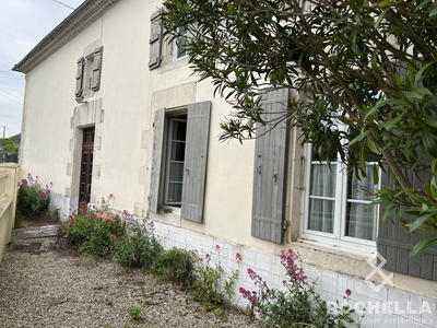 Maison ancienne - 125 m² - 6 pièces