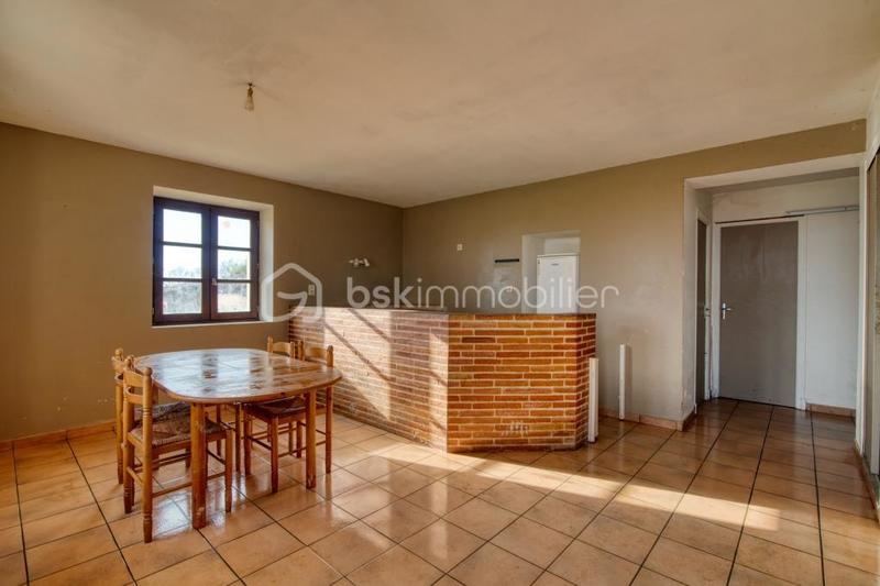 Corps de ferme - 81 m² - 2 pièces