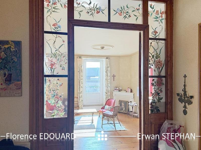 Maison - 374 m² - 16 pièces