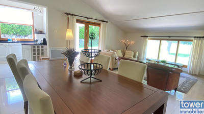 Villa - 104 m² - 4 pièces